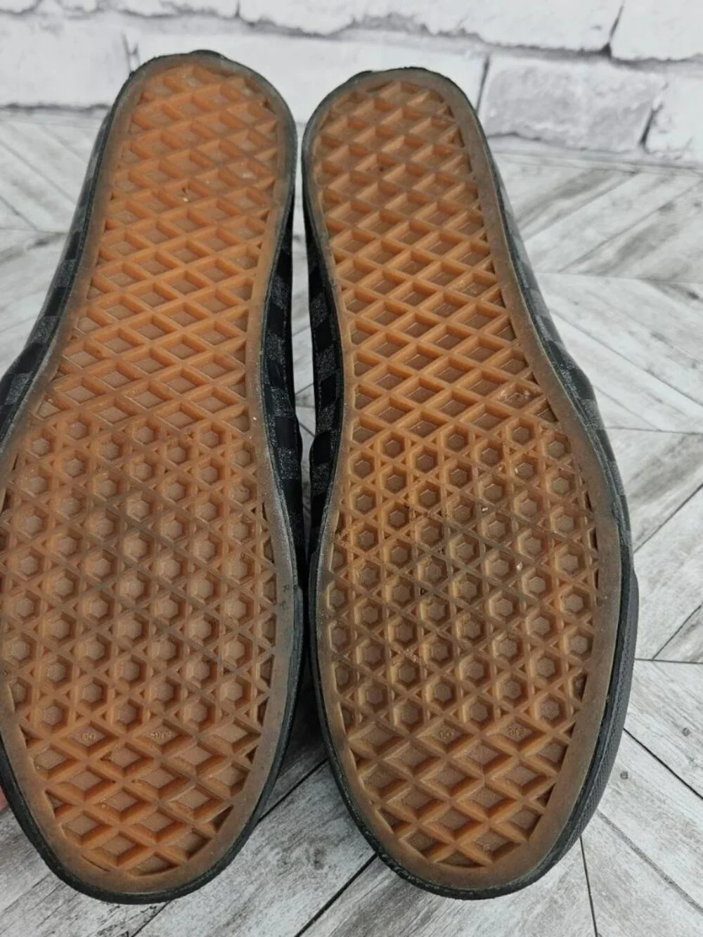 Men's Slip-On Canvas Shoes in Olive with Yellow Accent